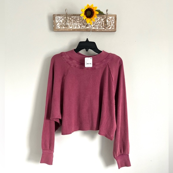 🆕FREE PEOPLE Dreamy Mulberry Fun Times Turtleneck - Picture 9 of 15